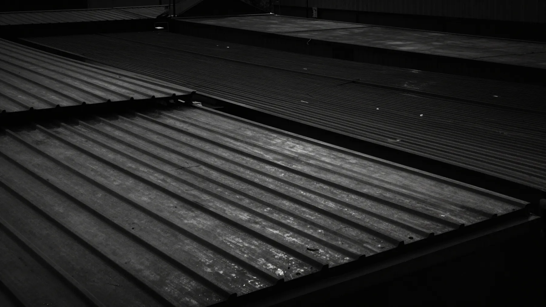 Standing seam metal roof